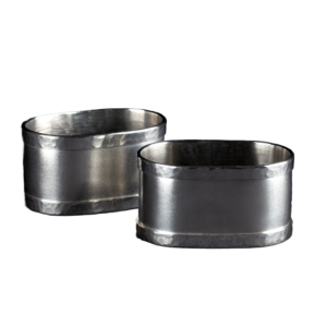 Servettring i tenn hamrad kant